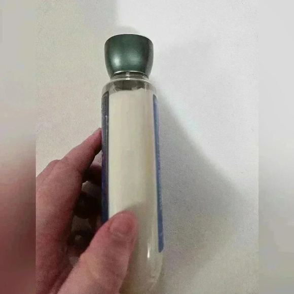 Bath and body works fresh jungle rain! - Picture 2 of 3